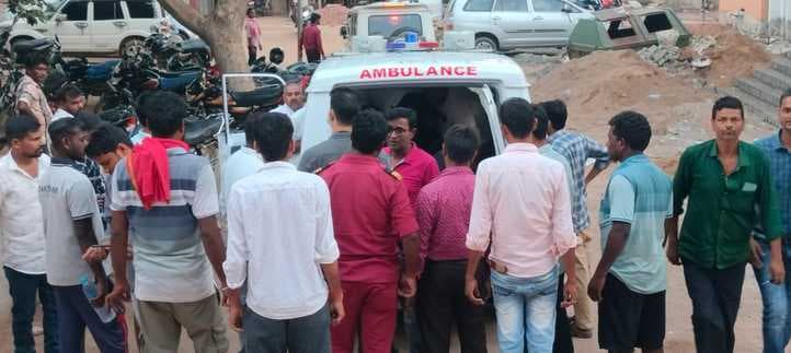 हंसडीहा-पोड़ैयाहाट मार्ग पर दुर्घटना में दो युवकों की मौत