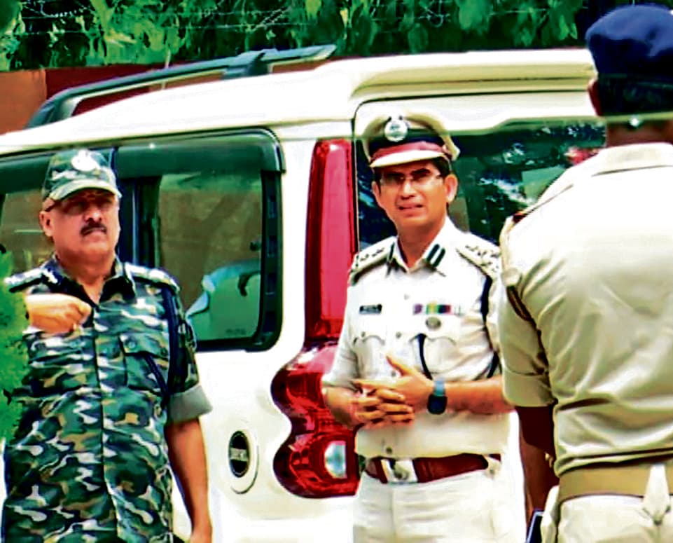 Rourkela News: कोइड़ा थाना क्षेत्र में विस्फोटकों से भरा ट्रक लूटे जाने के मामले की डीजीपी ने की जांच