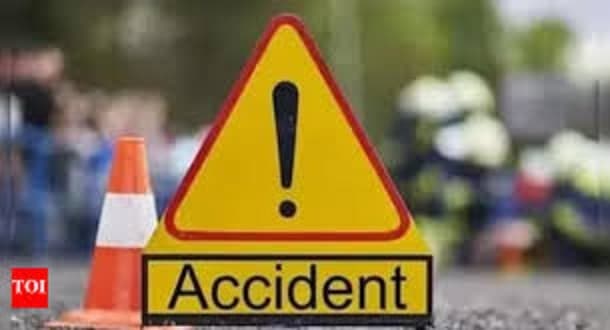 Ranchi News: तेज रफ्तार कार ने दो बाइक में मारा धक्का, चार घायल