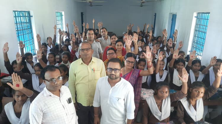 माहवारी में न करें शर्म या संकोच बल्कि इसे समझें और जानें: सोनी