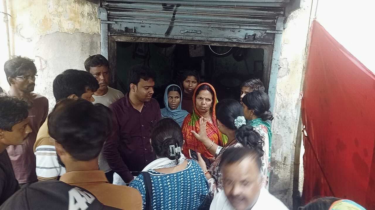 Deoghar news : प्रतिष्ठानों व गैराज से पांच बाल श्रमिकों को कराया मुक्त