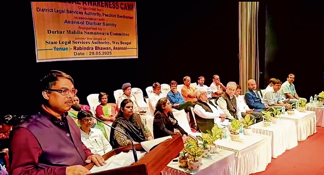 यौनकर्मियों को कानूनी हक बताने को लगा मेगा लीगल अवेेयरनेस कैंप