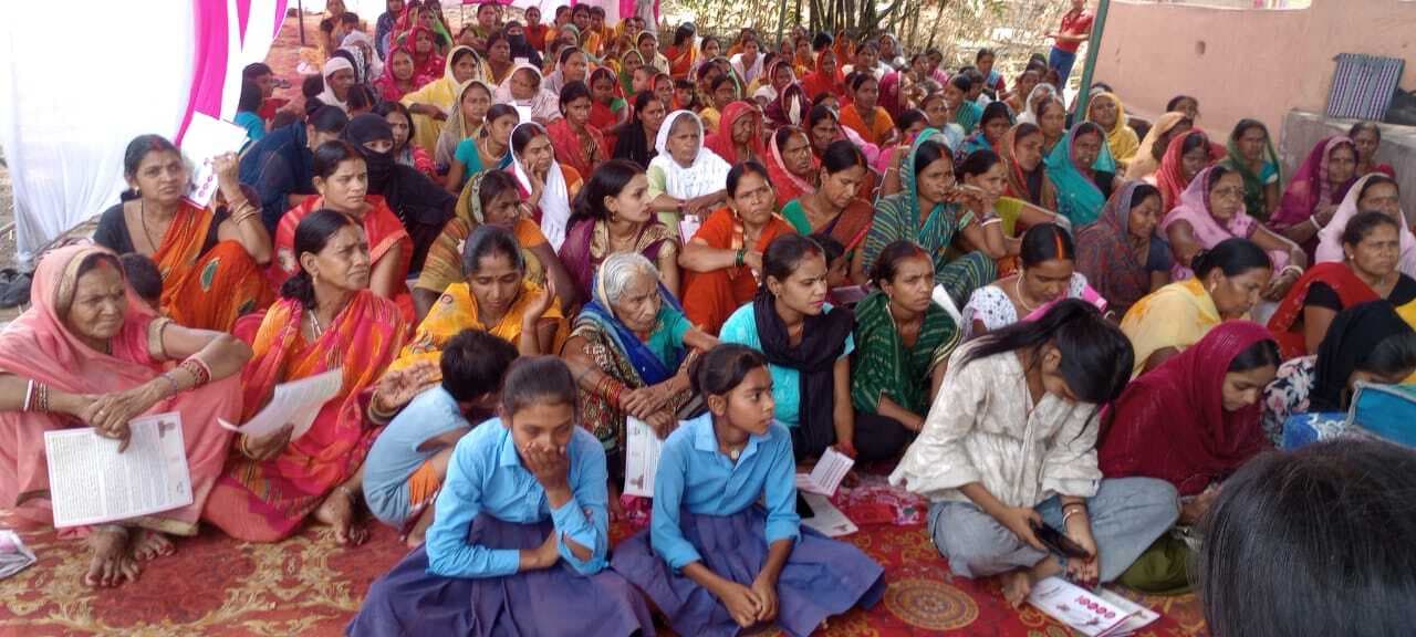 Gaya News : जिले में महिला संवाद कार्यक्रमों में चार लाख से अधिक की हुई भागीदारी