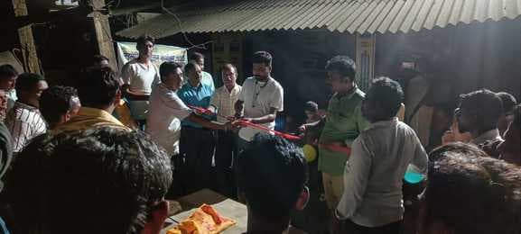 फाइलेरिया उन्मूलन को लेकर रात्रि चौपाल लगाकर किया खून संग्रह