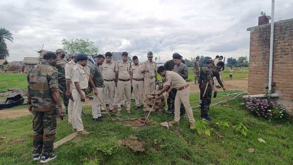 चार हजार किलो जावा महुआ व 200 किलो महुआ शराब जब्त