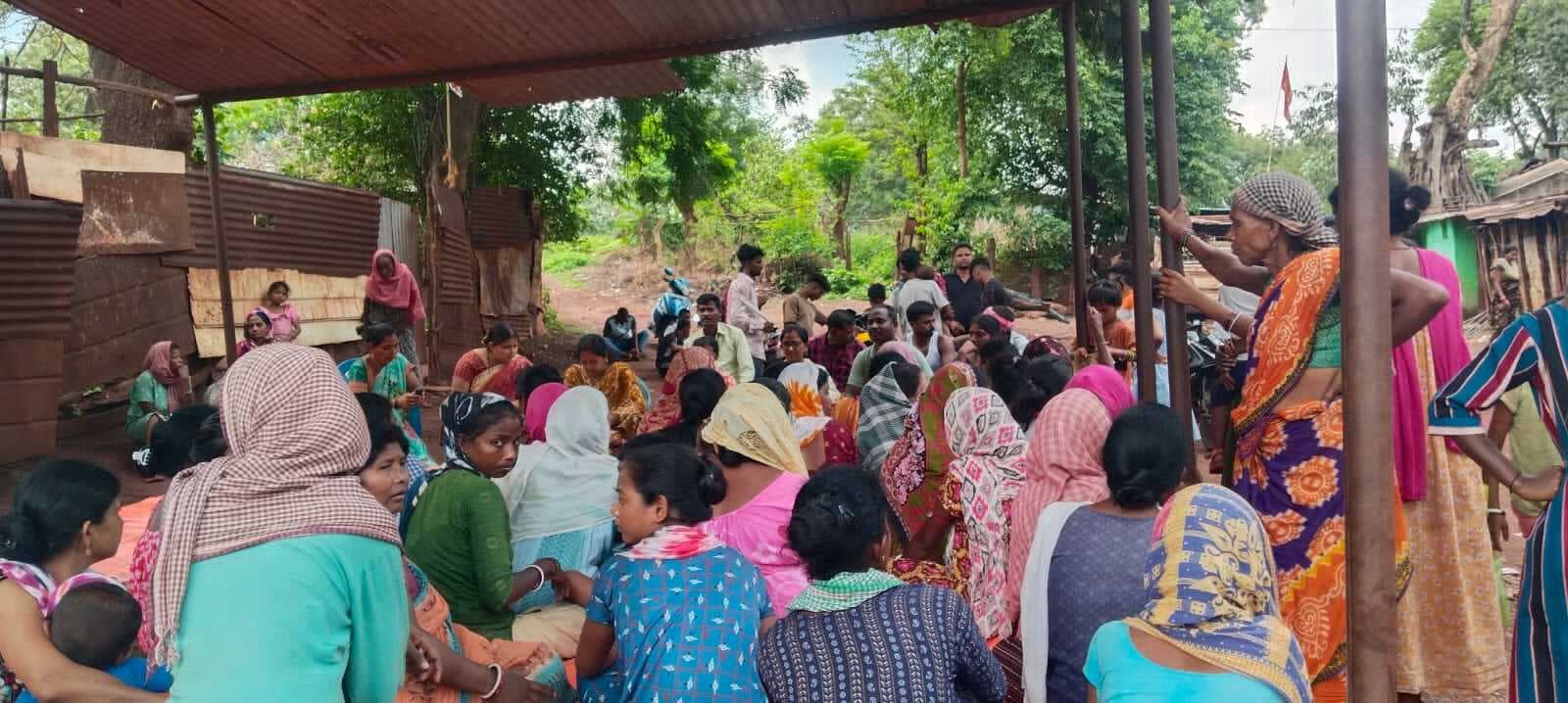 Chaibasa News : ग्राम सुरक्षा समिति का गठन, सोनू बने अध्यक्ष