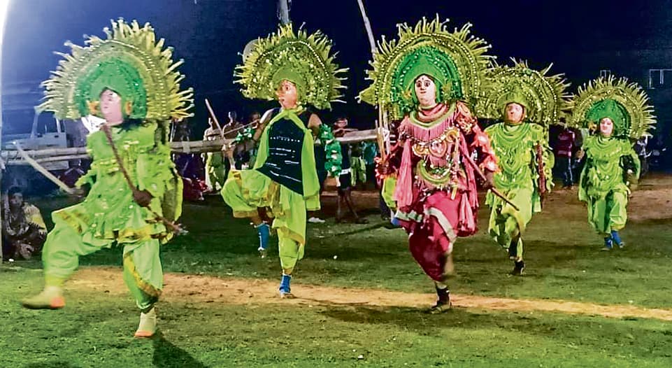 East Singhbhum News : आदिम जनजाति सबर-बिरहोर के विकास पर सरकार का फोकस : मंत्री