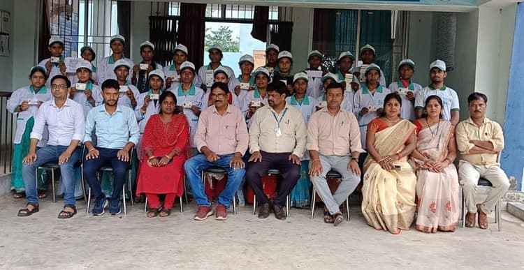12 दिवसीय प्रशिक्षण का समापन