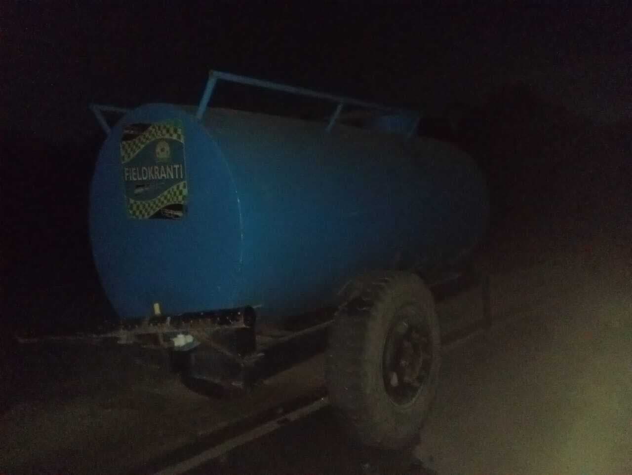 Darbhanga : सड़क किनारे खड़े निर्माण कंपनी के टैंकर से टकरायी बाइक, युवक की मौत