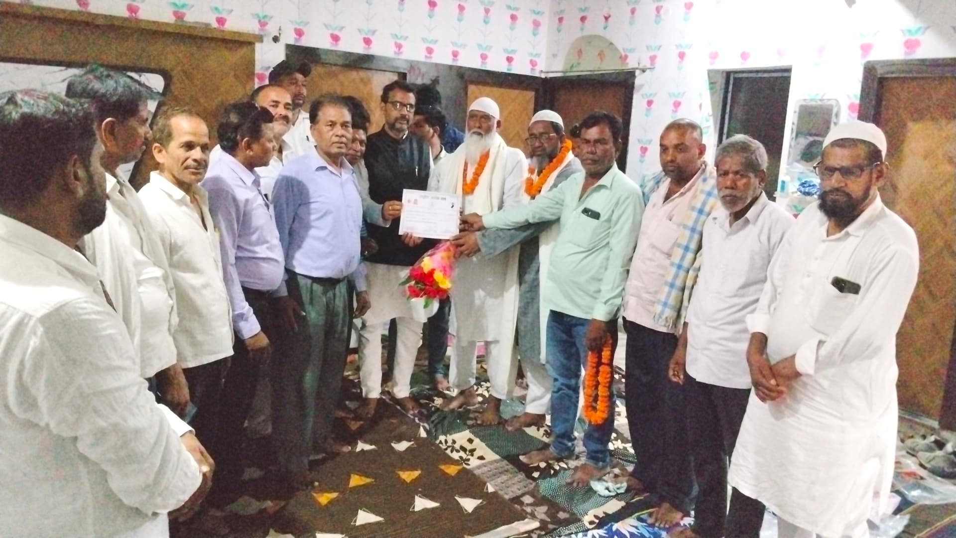 लगातार 11वीं बार राजद  के नगर अध्यक्ष बने मुन्ना अजीज, महागठबंधन की सरकार बनाने का संकल्प