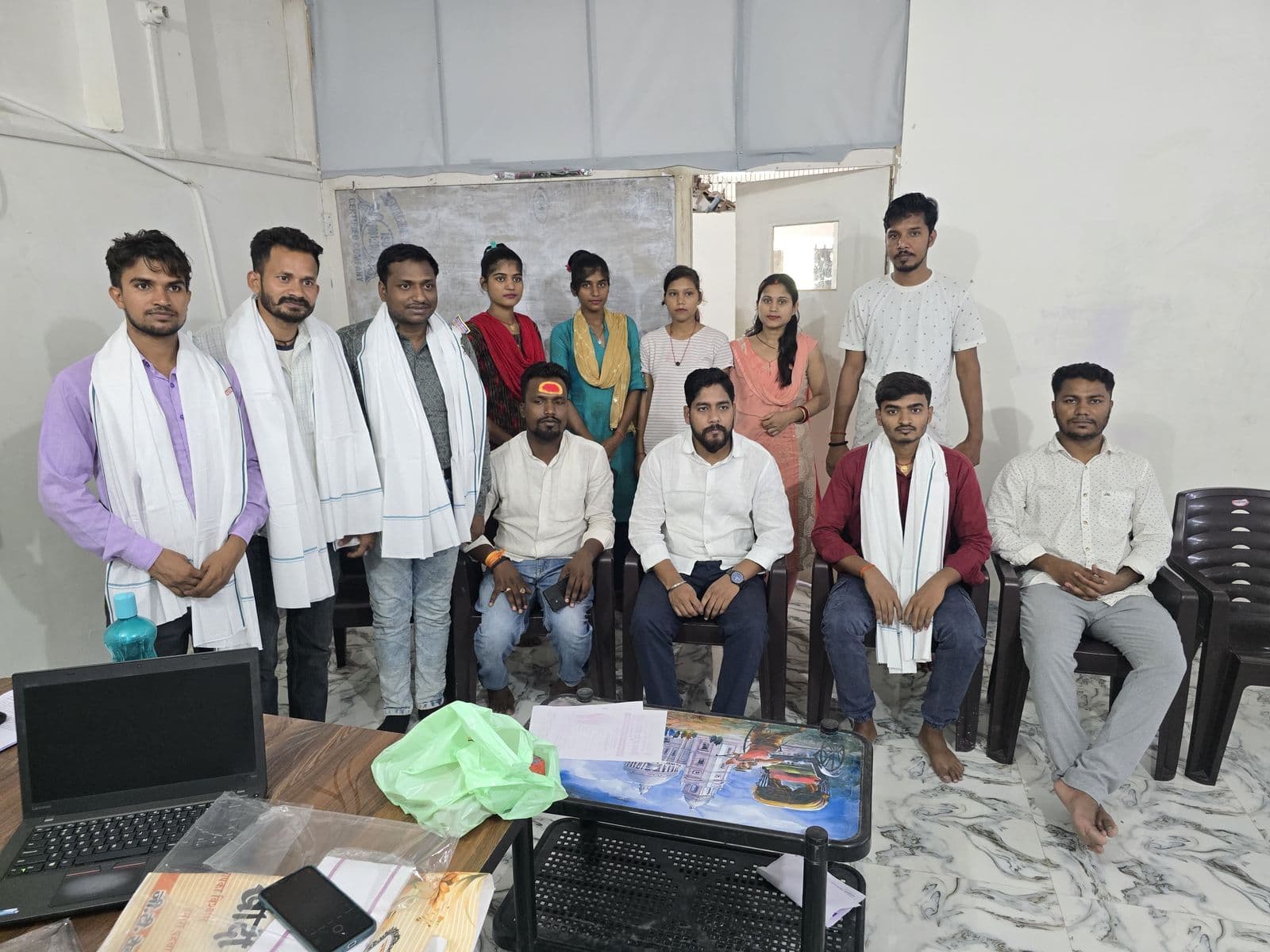 बिहार पुलिस के लिए चयनित सिपाहियों को किया सम्मानित