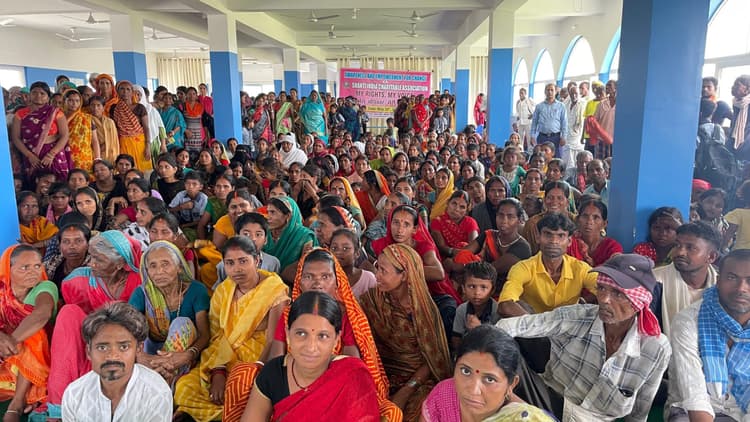समाज में व्याप्त सामाजिक कुरीतियों को लेकर किया गया जागरूक