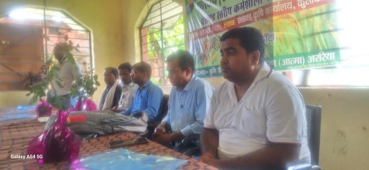 किसानों को दी खरीफ फसल की जानकारी