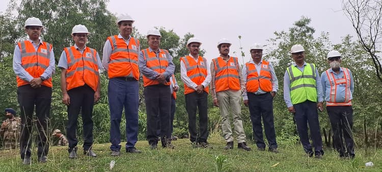 मॉनसून को लेकर अलर्ट रहें व सावधानी बरतें