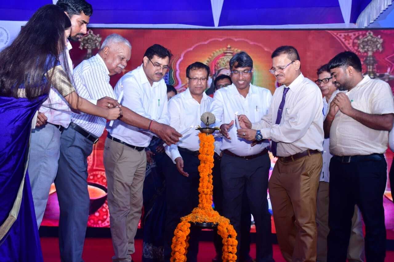 इंजीनियरिंग छात्रों को उद्यमी बनाने का माध्यम बनेगा इंडस्ट्री-इंस्टीट्यूट मीट