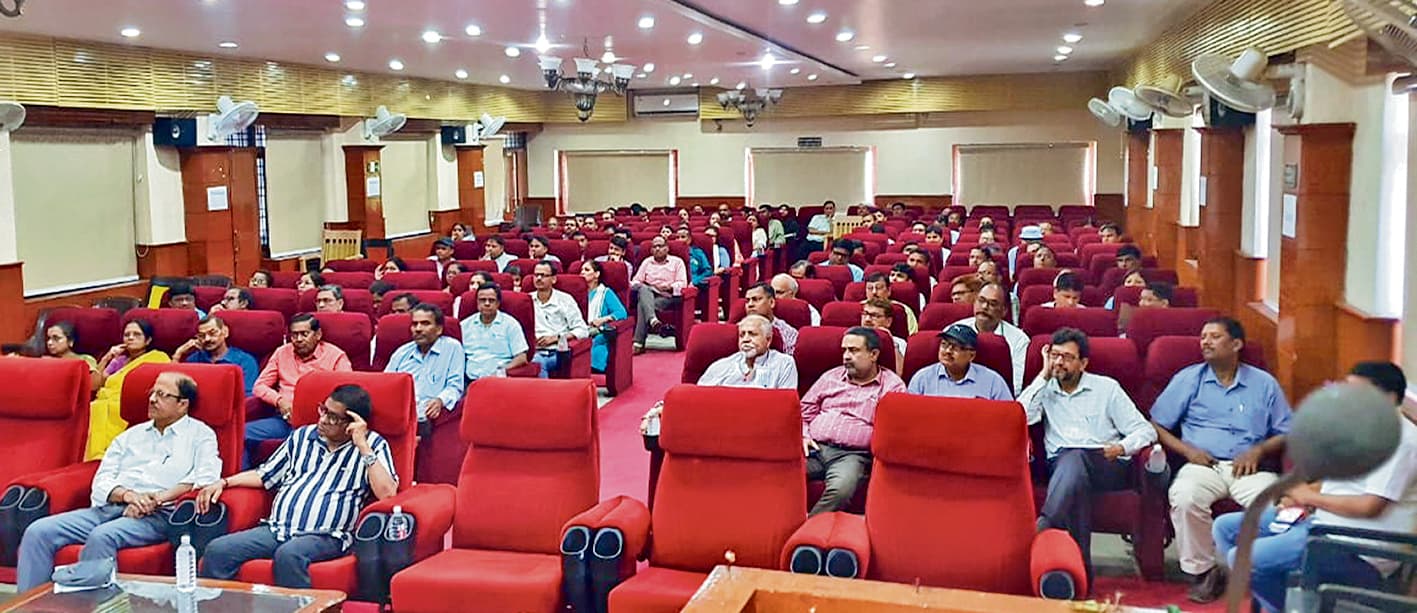 Gaya News : परीक्षाओं के आयोजन में शिक्षकों के सहयोग की अपील