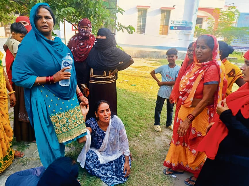 Gopalganj News : हथुआ के मनीछापर में कोचिंग से बाहर बुलाकर छात्र की गोली मारकर हत्या