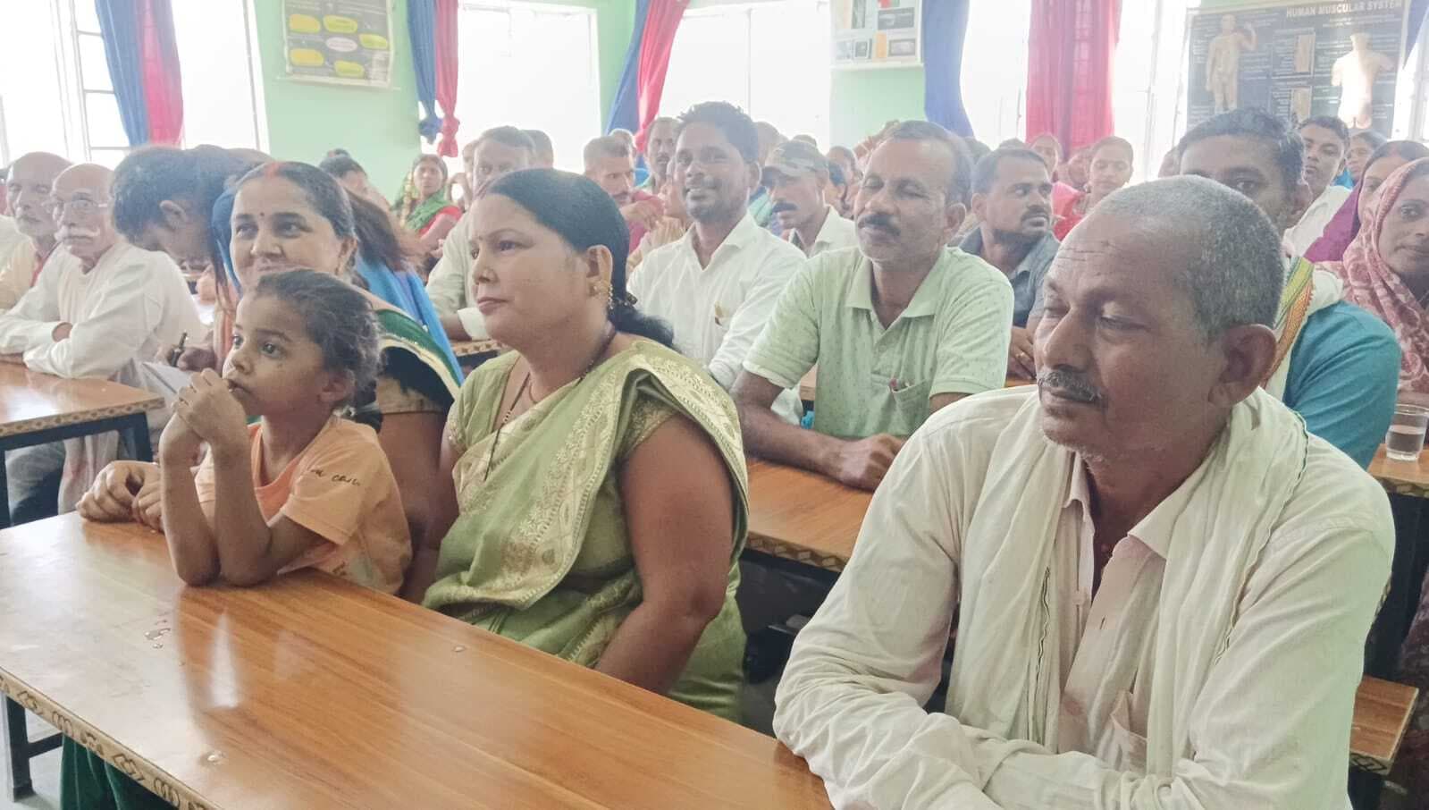 शिक्षक-अभिभावक गोष्ठी में बच्चों के समग्र विकास पर हुई चर्चा