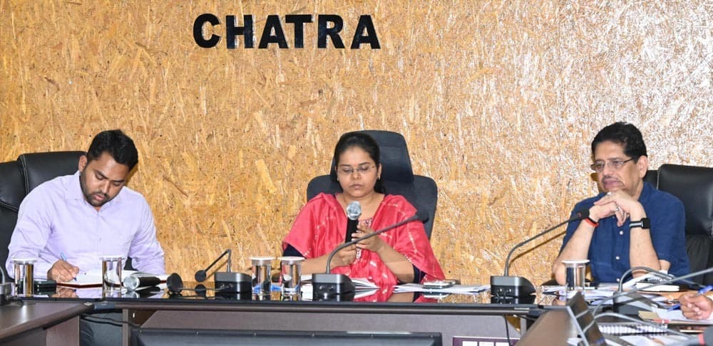 डीसी ने पांच बीडीओ से मांगा स्पष्टीकरण