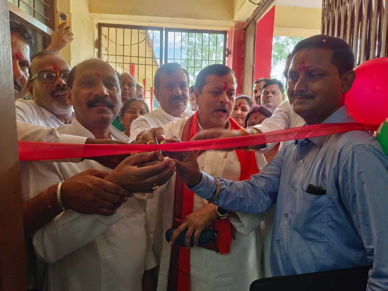 प्रखंड बीस सूत्री की बैठक में सीओ ने रखा दाखिल-खारिज का ब्योरा