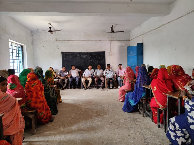 Samastipur News:उमवि डिहुली में विद्यालय शिक्षा समिति का गठन