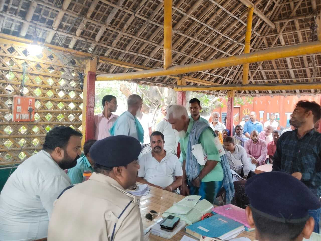 जनता दरबार में आठ मामलों का हुआ निष्पादन