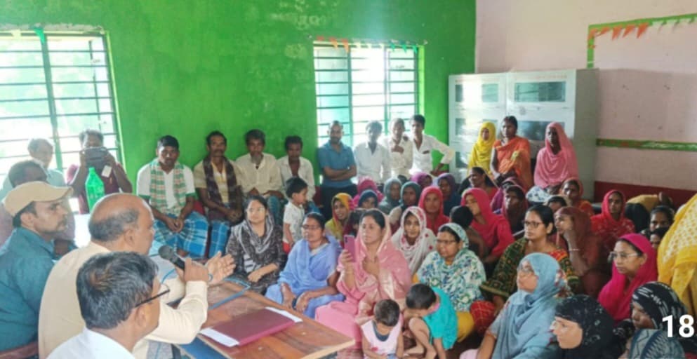 अभिभावक शिक्षक संगोष्ठी का मध्य विद्यालय भरसिया में हुआ आयोजन