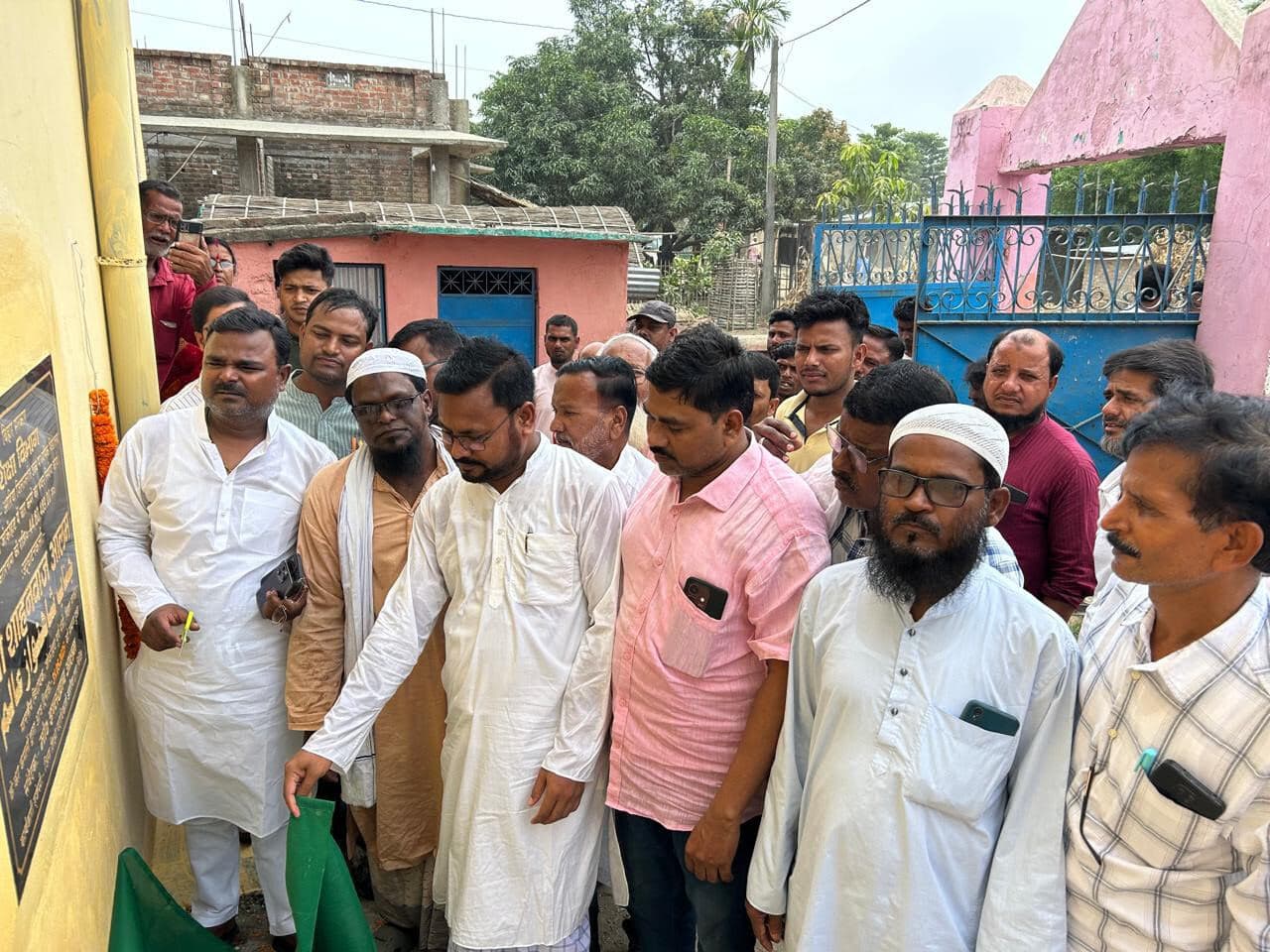 हाई स्कूल भवन का विधायक ने किया उद्घाटन