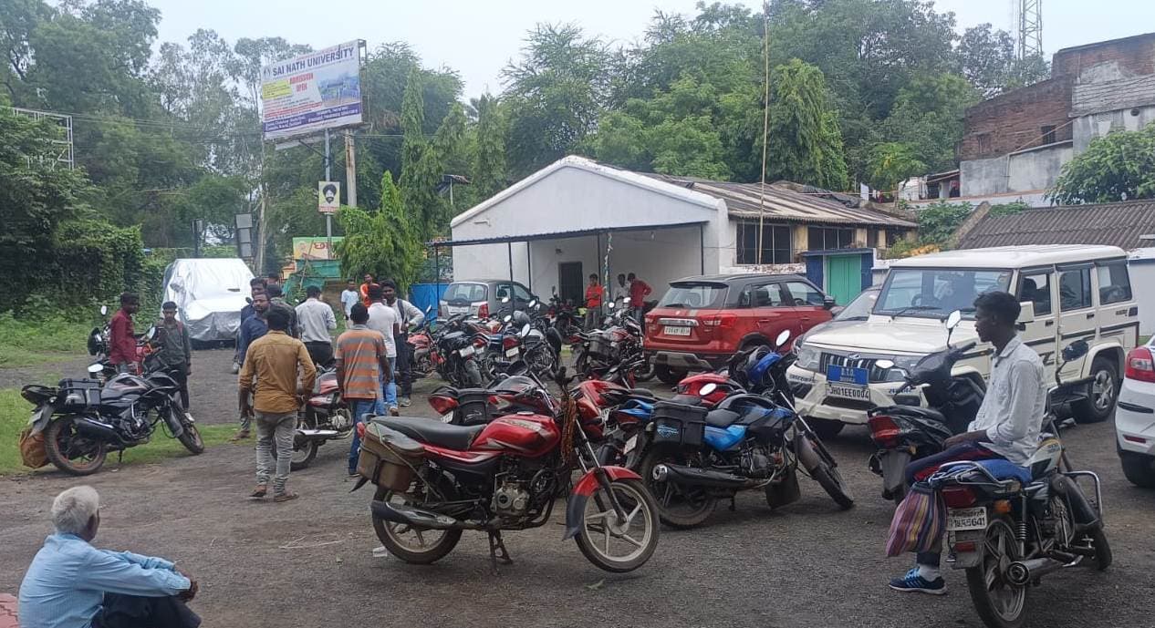 चेकिंग के दौरान डीटीओ ने वाहन चालकों से 70 हजार जुर्माना वसूला