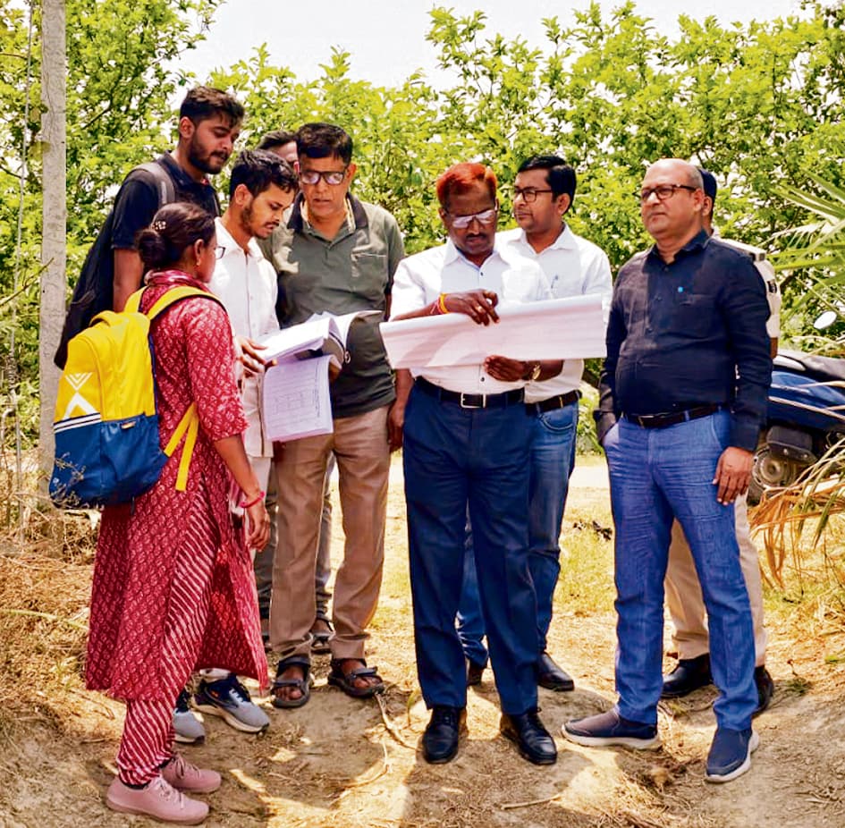 Saran News : भूमि सर्वेक्षण : जिले में जमीन की प्लॉटिंग और नंबरिंग का काम शुरू