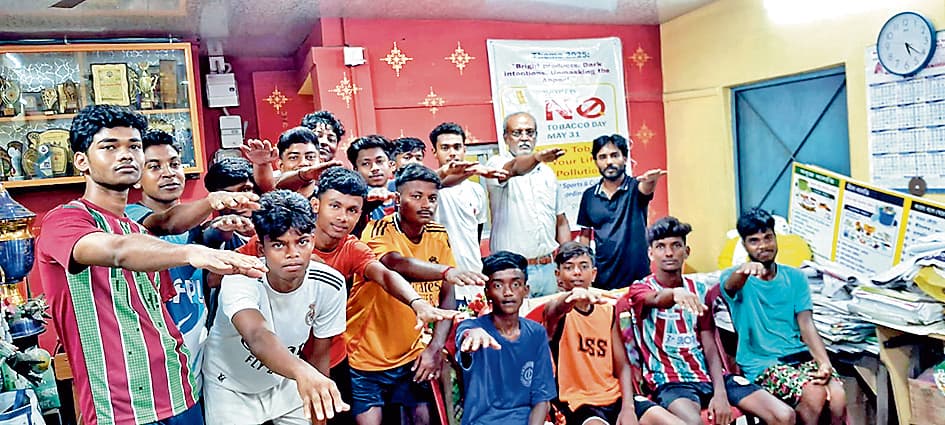 विश्व तंबाकू निषेध दिवस पर लगा जागरूकता शिविर