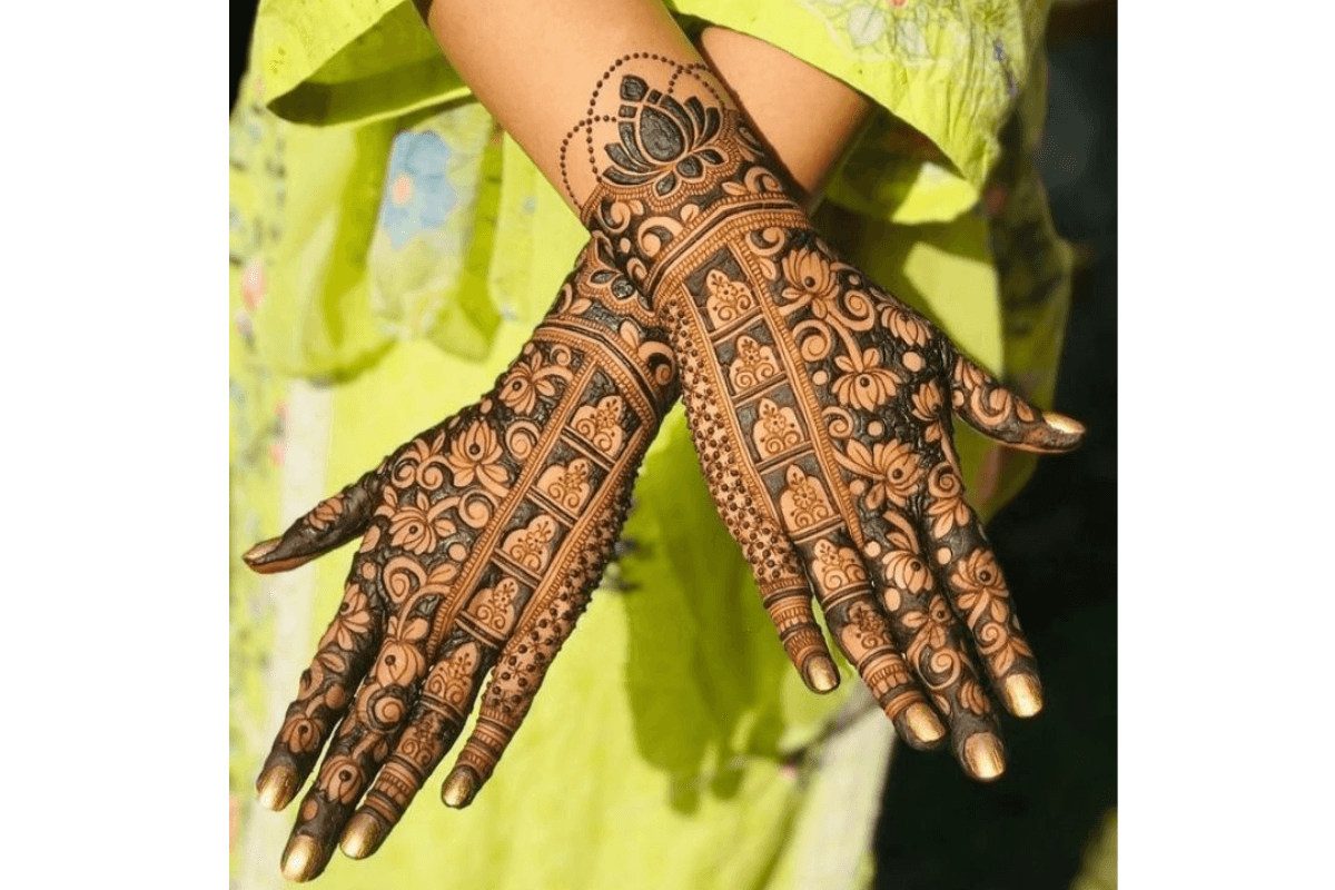 Beautiful floral and leafy mehndi design for women on Vat Savitri puja