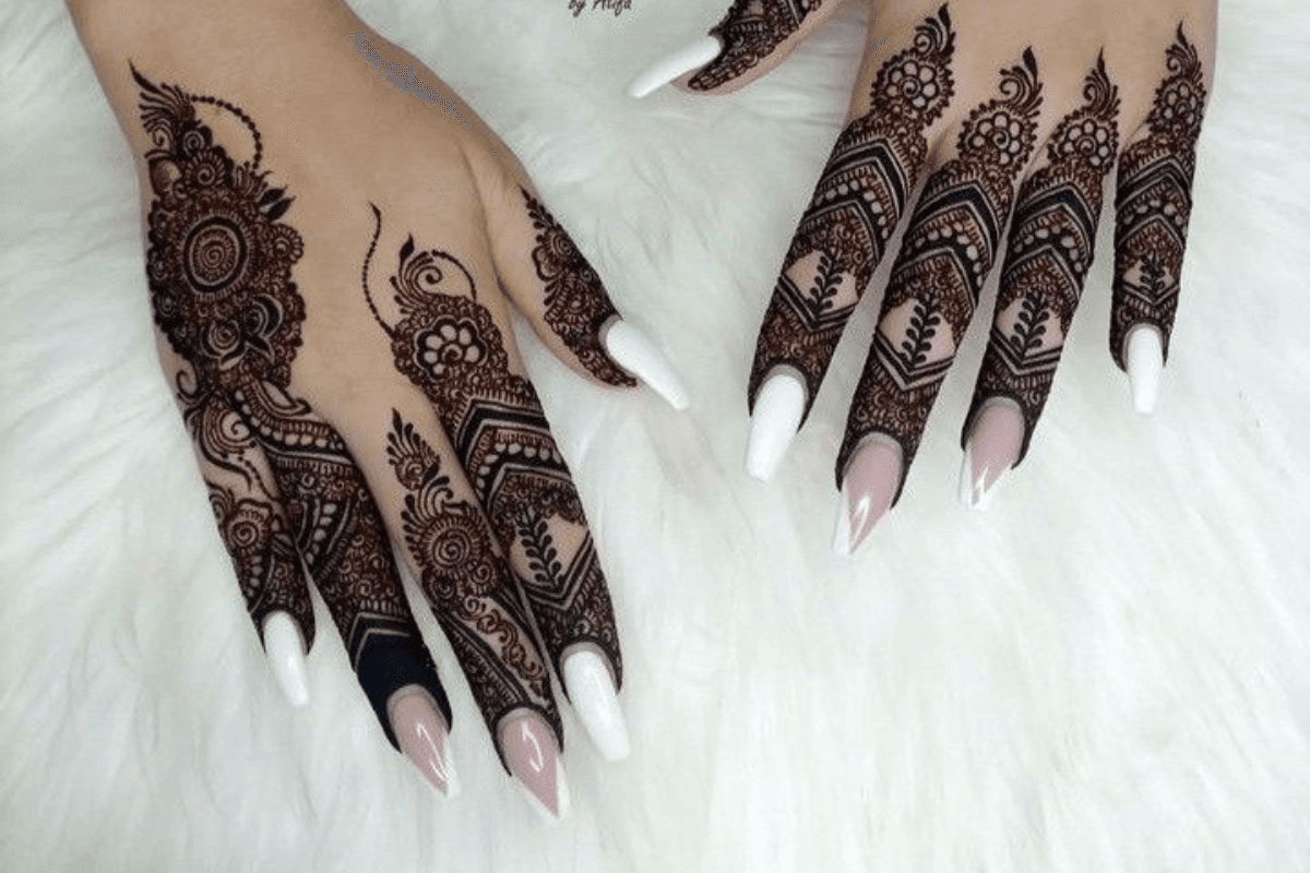 Finger Tips Mehndi Design