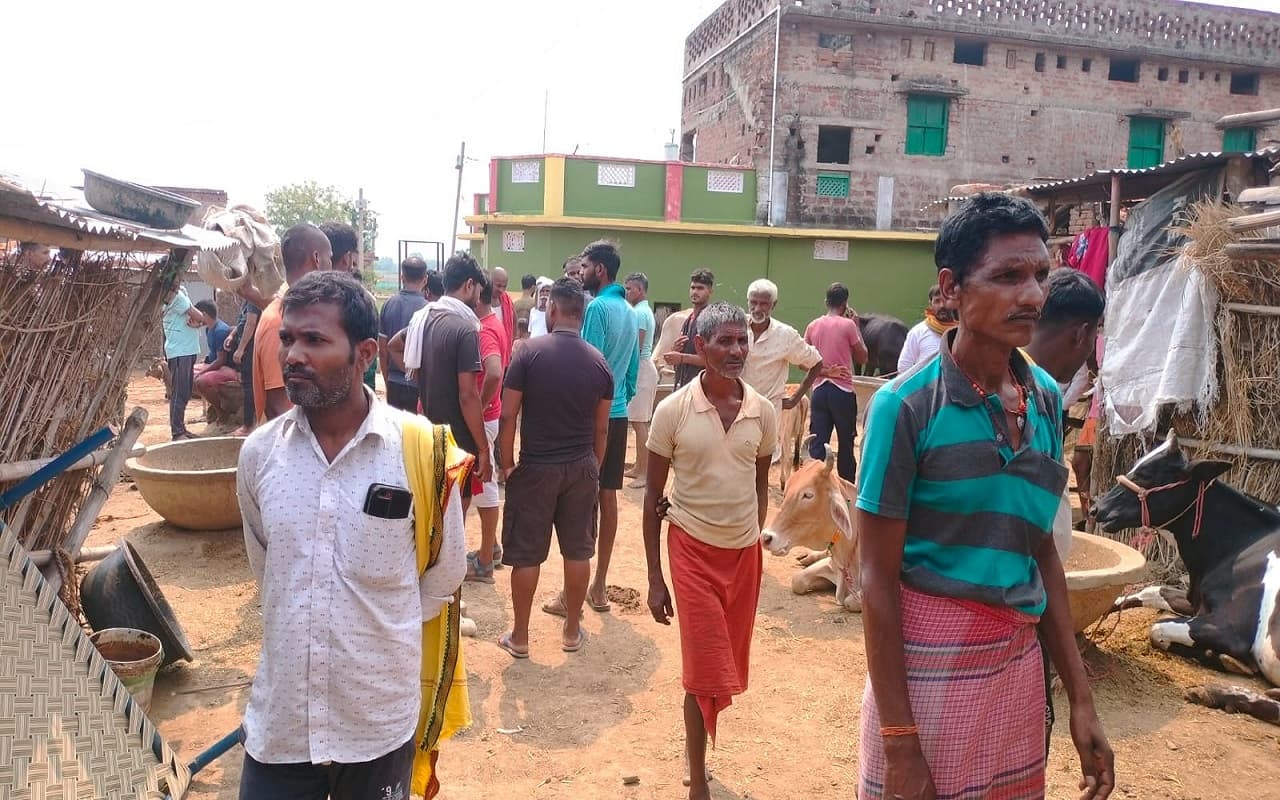 Bihar News: लखीसराय में अधेड़ की हत्या, आधी रात को बथान पर पीट-पीटकर मौत के घाट उतारा