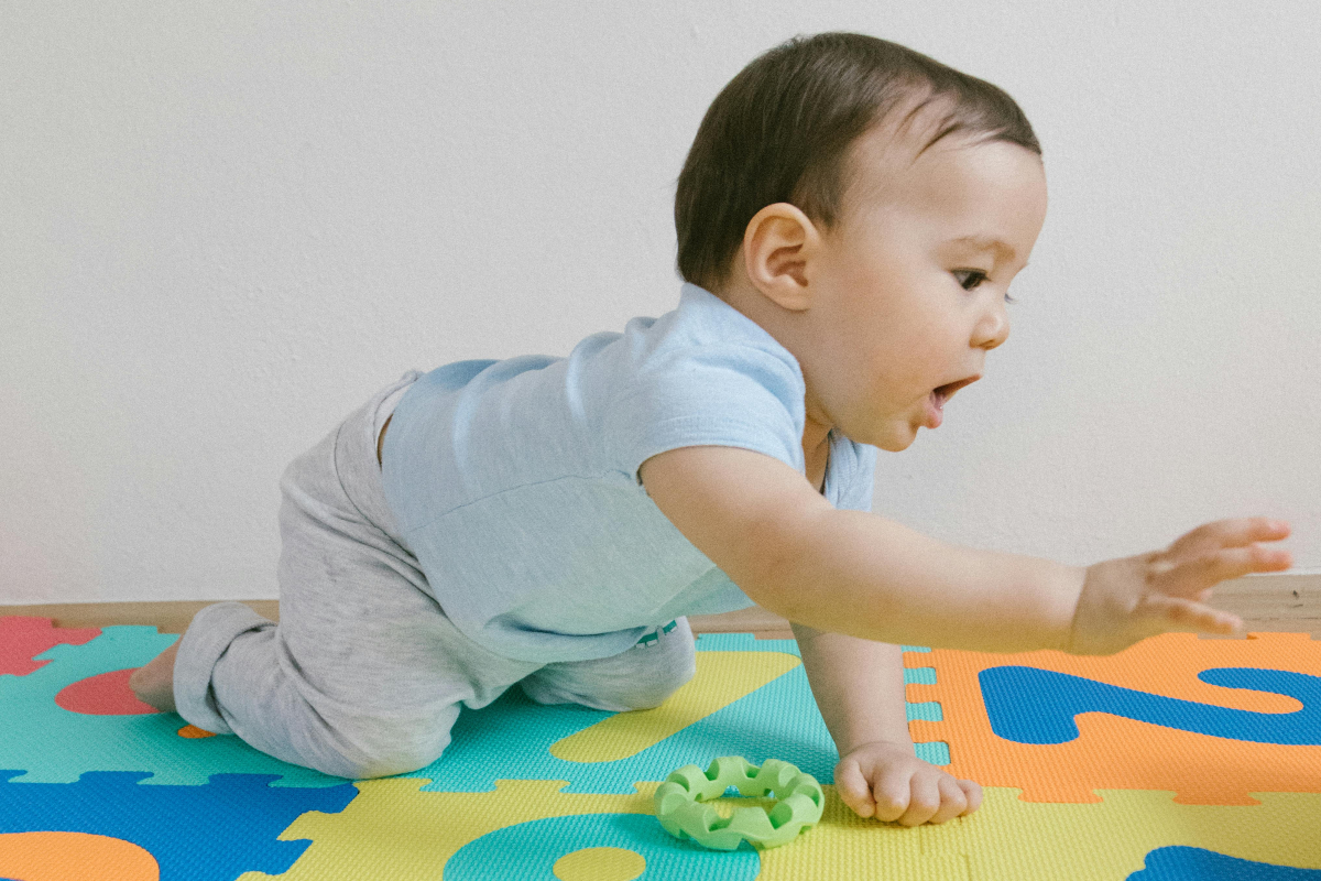 Baby Names: बेटे के लिए ढूंढ रहे हैं परफेक्ट नाम? इस लिस्ट को देखते ही चेहरे पर आ जाएगी एक चौड़ी सी मुस्कान