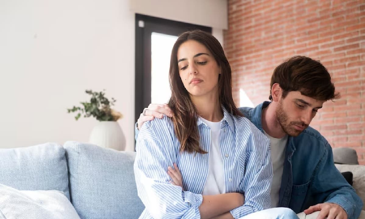 Relationship Tips: हर रिश्ते की उम्र बढ़ानी है तो अपनाएं ये तीन आसान उपाय