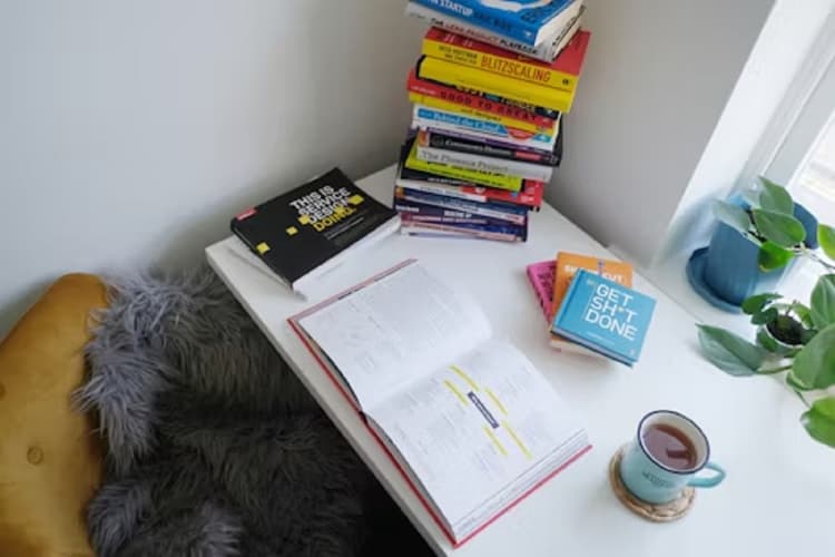 Feng Shui Tips: अगर आपके बच्चों के भी आते हैं कम नंबर, तो अपनाएं फेंगशुई के ये टिप्स