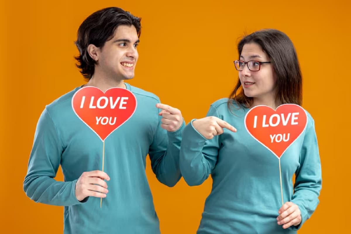 Feng Shui Tips For Love: प्यार में अगर हो रहा है क्लेश, तो इन उपायों से मनाए अपने पिया को