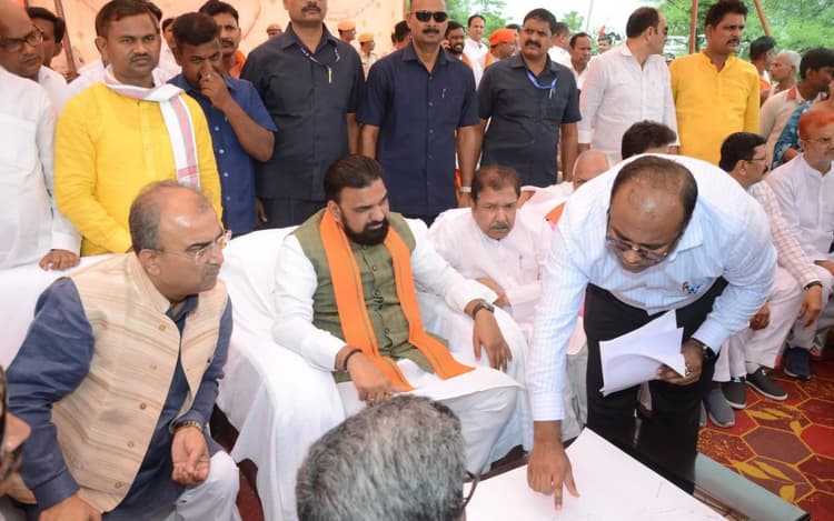 सीवान से विकास की नयी गाथा लिखेंगे पीएम मोदी, BJP नेताओं ने नौ जून को बुलाई एनडीए की बैठक