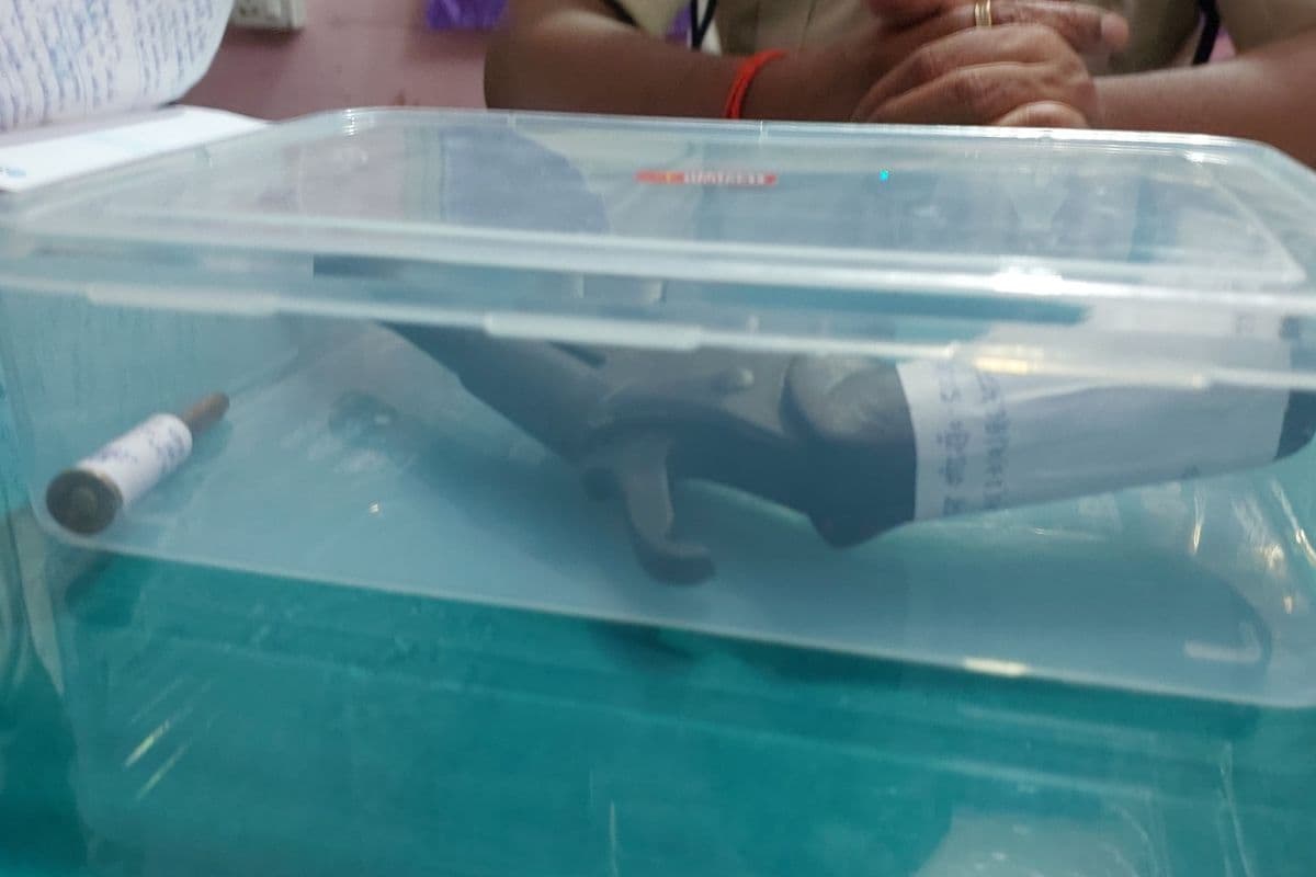 Bihar Crime: वाहन चेकिंग अभियान चला रही थी पुलिस, हथियार के साथ दबोचा गया अपराधी