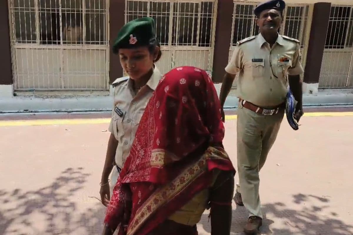 Jamui: 15 साल से फरार महिला नक्सली कमांडर सीता सोरेन गिरफ्तार, कई बार पुलिस को दे चुकी थी चकमा