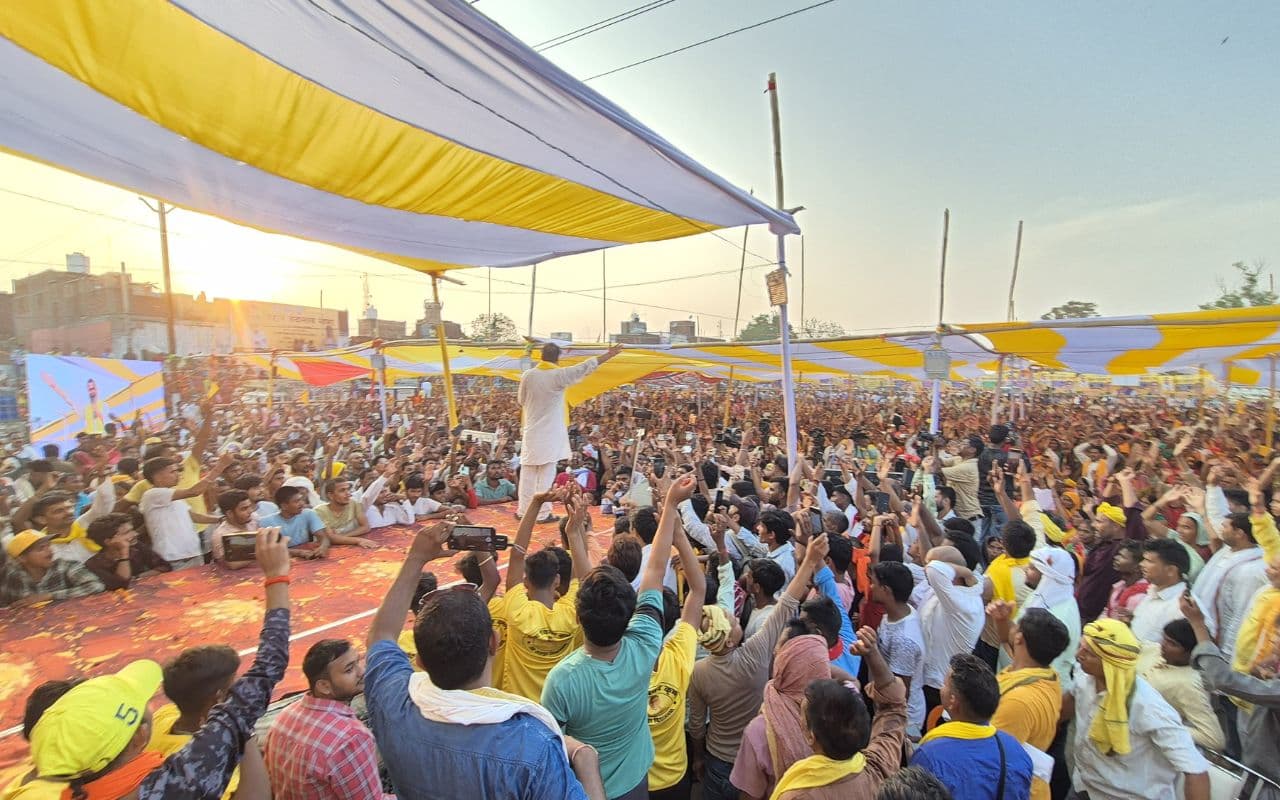 बिहार में जनसुराज की सक्रियता से डर रहा विपक्ष, जानें चिराग पासवान के विधानसभा चुनाव लड़ने पर क्या बोले प्रशांत किशोर