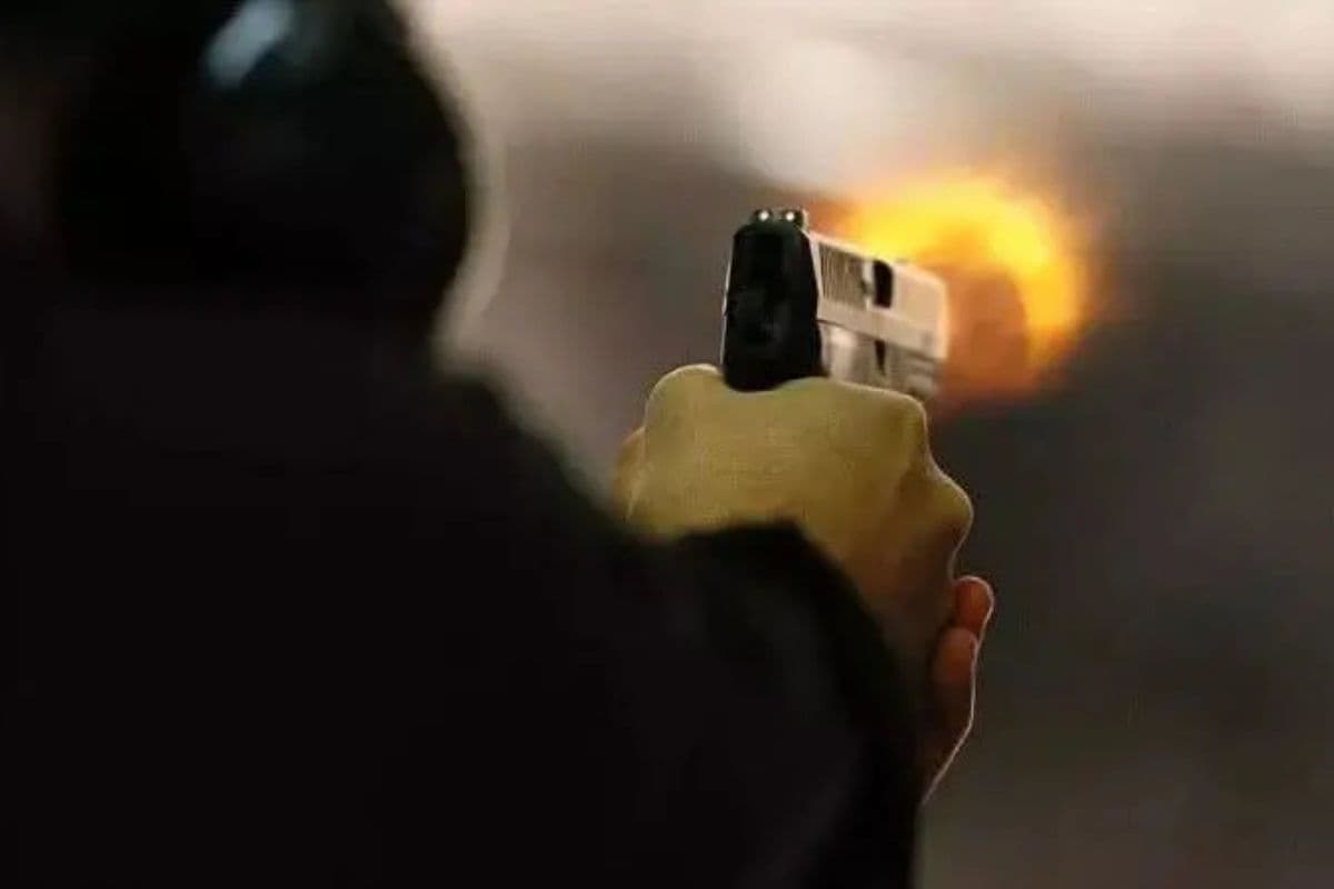 Bihar Crime: डॉक्टर को रास्ते में घेरकर पहले मारी गोली, फिर नकदी व मोबाइल लूटकर फरार हुए बदमाश