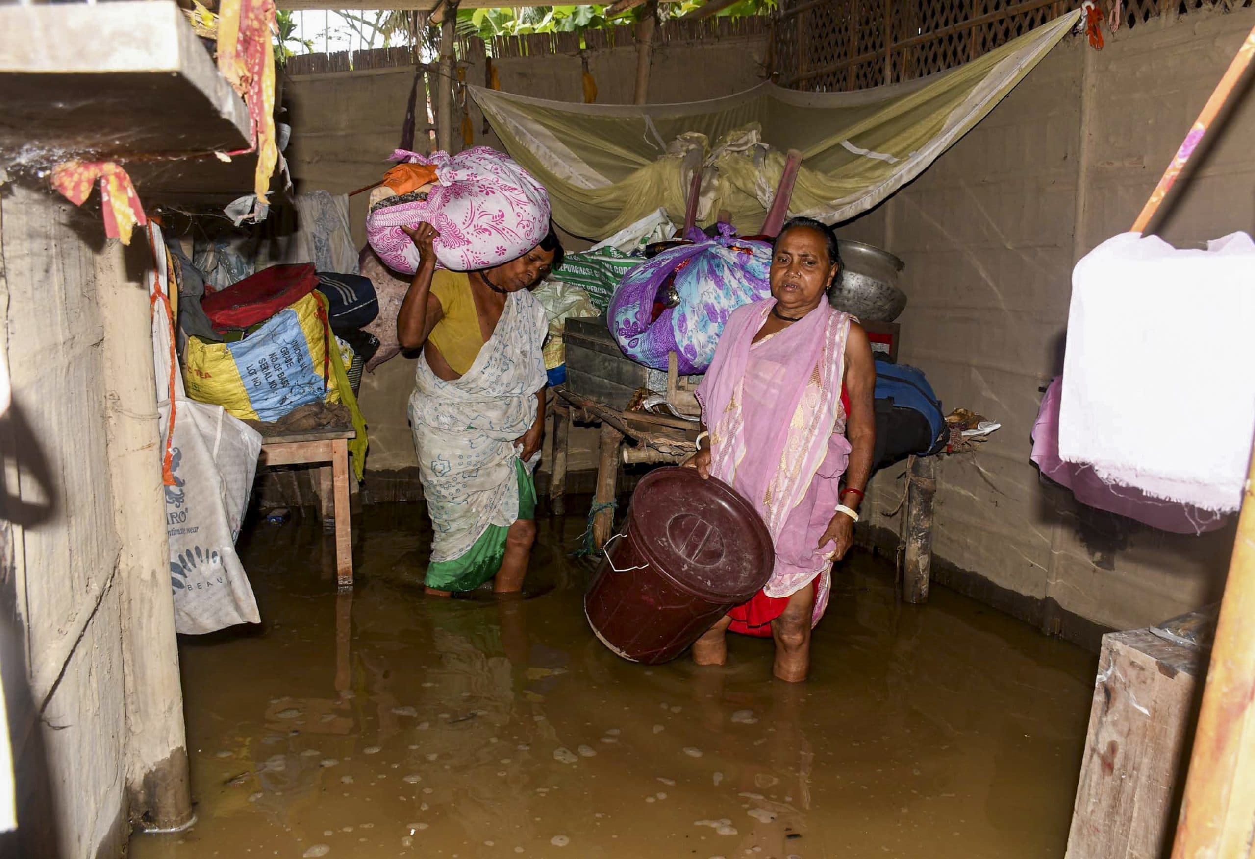 Flood Havoc: असम में बाढ़ का कहर, 21 जिलों के 7 लाख लोग प्रभावित, अब तक 19 लोगों की मौत