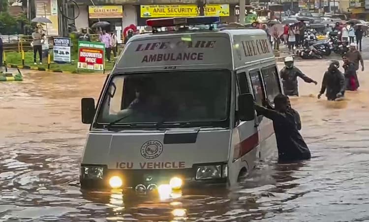 Heavy Rain Alert: पूरी रफ्तार में है मानसून, 2 से 3 दिनों में इन राज्यों में देगा दस्तक, भारी बारिश की चेतावनी