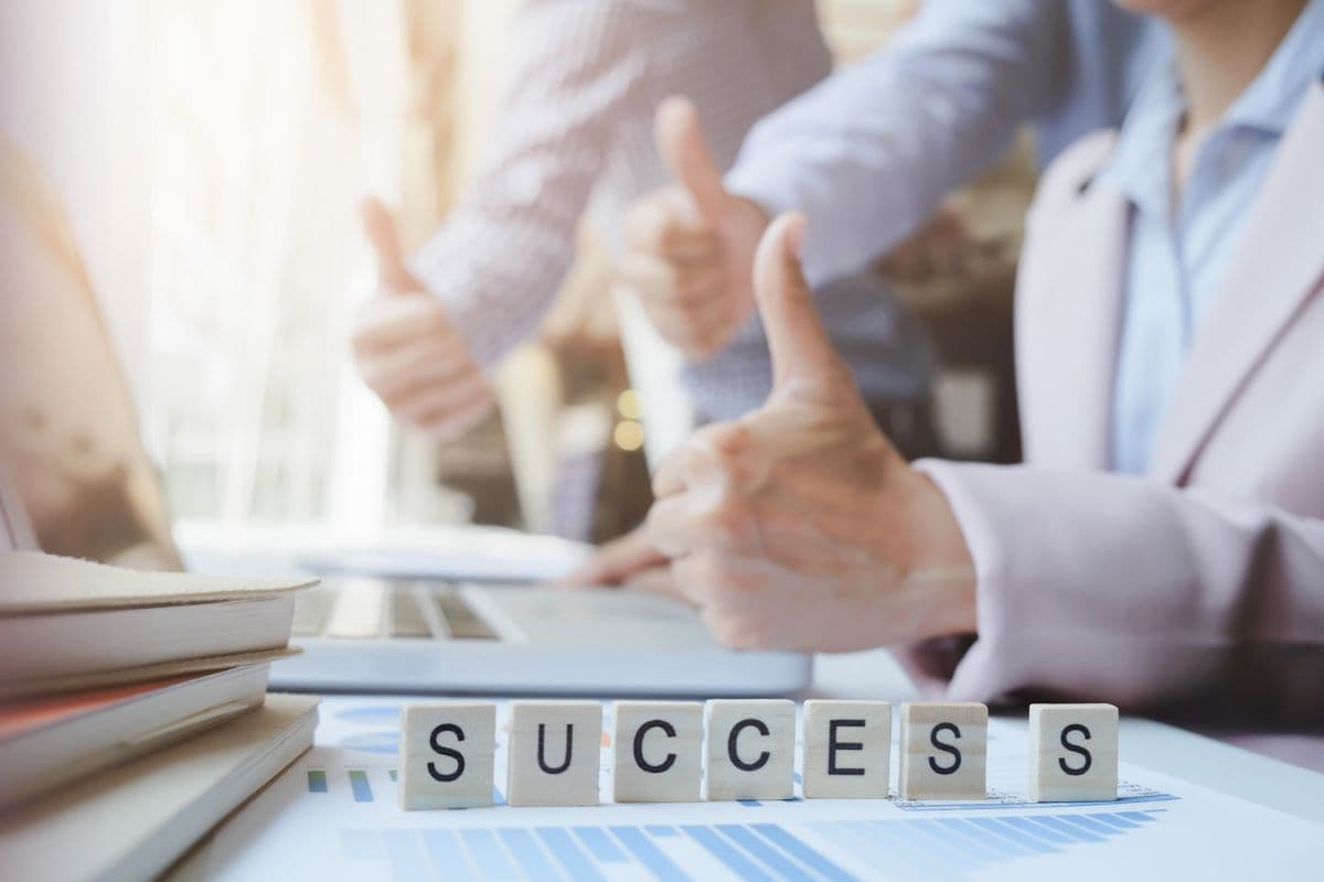 50+ Quotes in Hindi 2025