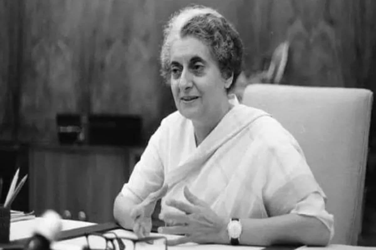 50 Years of Emergency: आपातकाल के 50 वर्ष पूरे, बांका में भी धधकी थी क्रांति की मशाल, क्रांतिकारियों ने पेड़ पर काटी थी रात