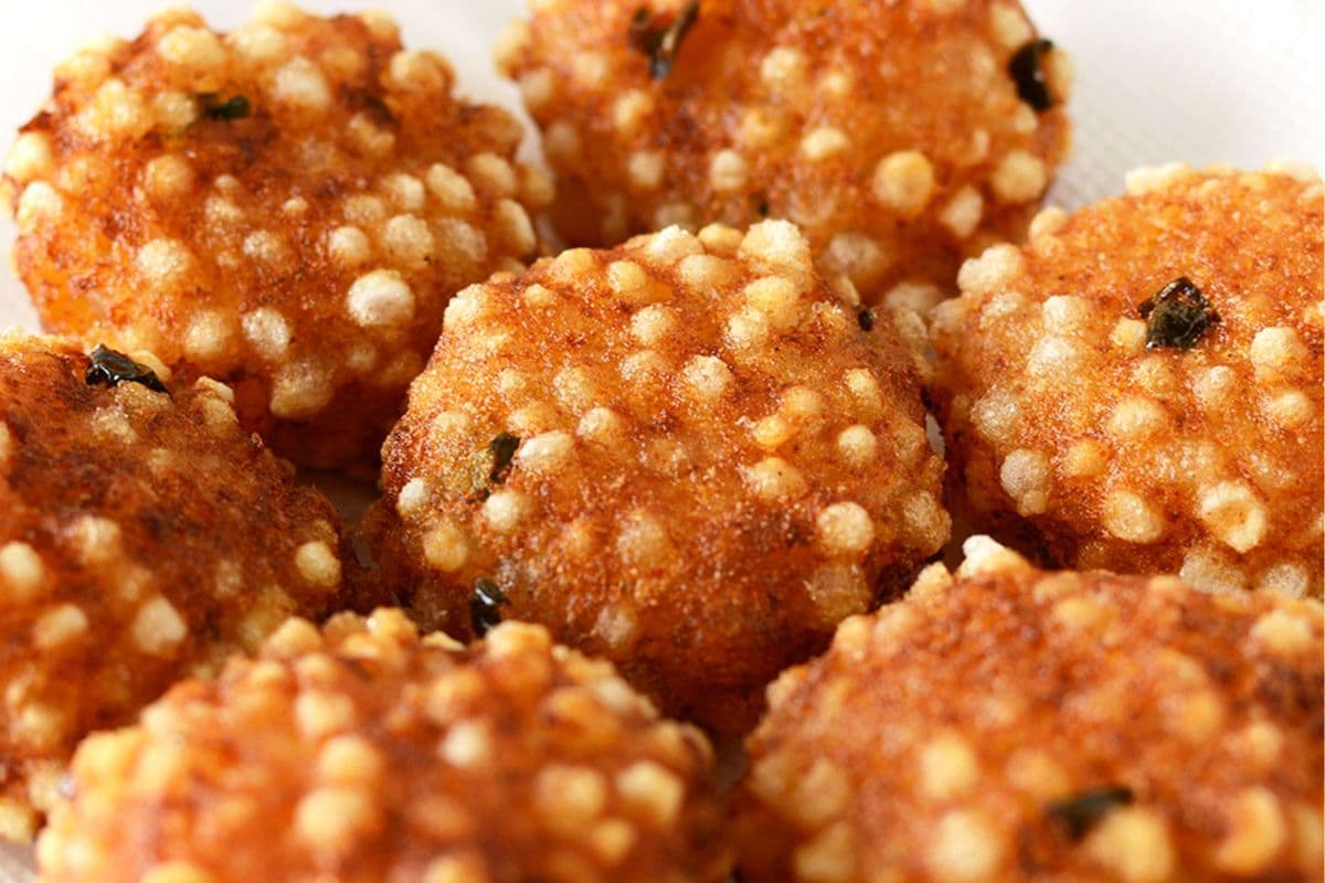 Air Fryer Sabudana Tikki: अब बिना तेल के बनाएं क्रिस्पी एयर फ्रायर साबूदाना टिक्की