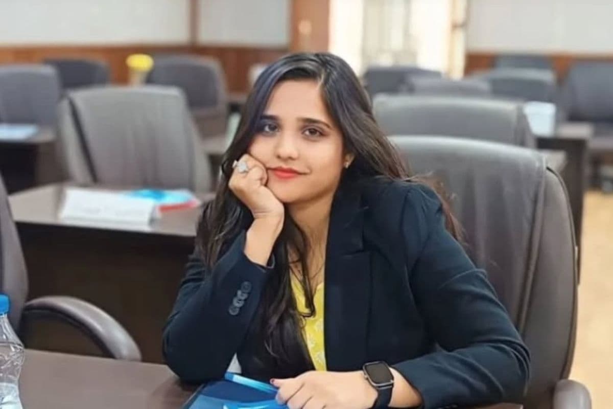 Akanksha Bajpai Success Story