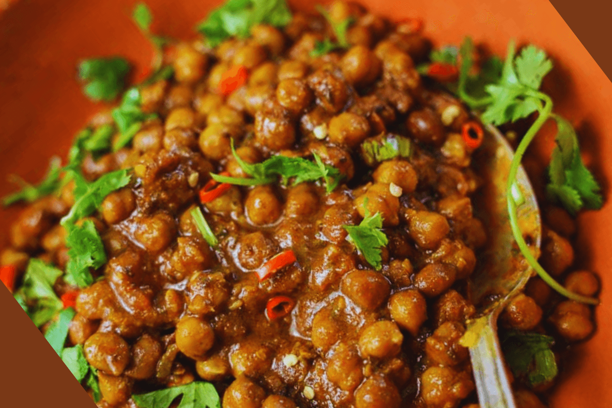 Marwadi Style Chane ka Achar Recipe: बेहद चांव से खाते है मारवाड़ी लोग इस खास आचार को